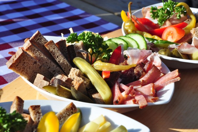 Jause auf dem Skiberg  © Hochkönig Tourismus GmbH